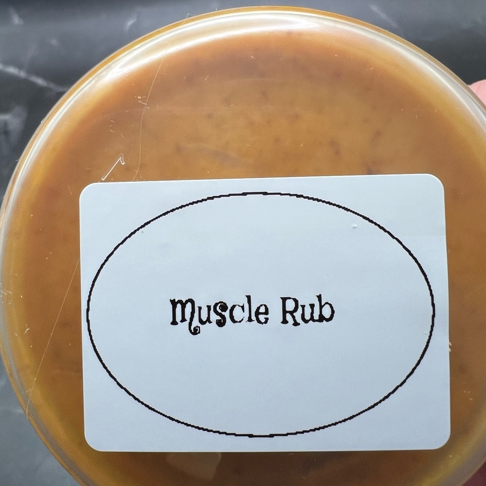 Muscle Rub 4 ounces - Picture 2 of 5